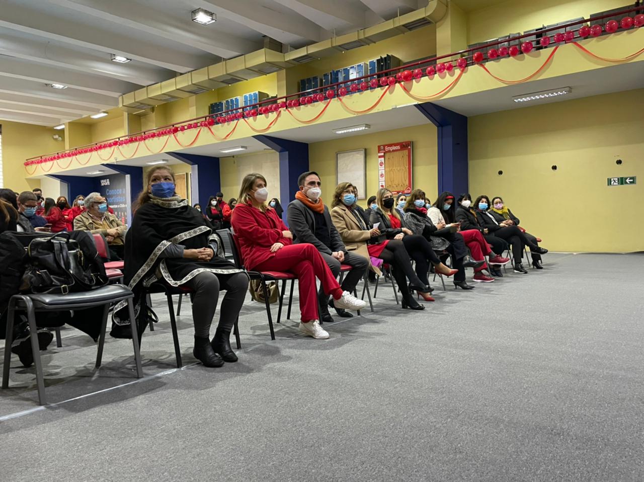 Carrera de Obstetricia UNAB sede Santiago celebró el Día de la