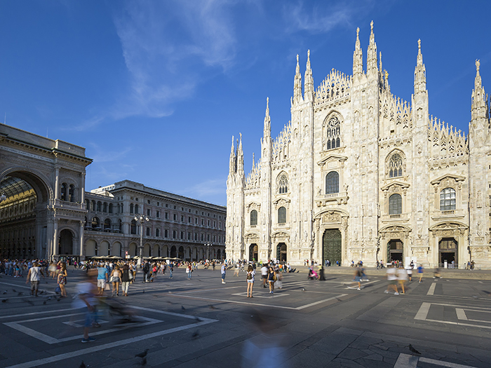 Revive el recorrido por el Duomo de Milán