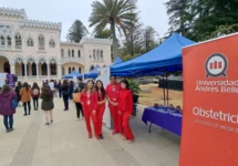 Viña del Mar | Obstetricia participó en Feria del Día Internacional por la eliminación de las violencias en contra de las mujeres