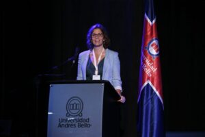 Carolina Torrealba, vicerrectora de Investigación y Doctorado UNAB